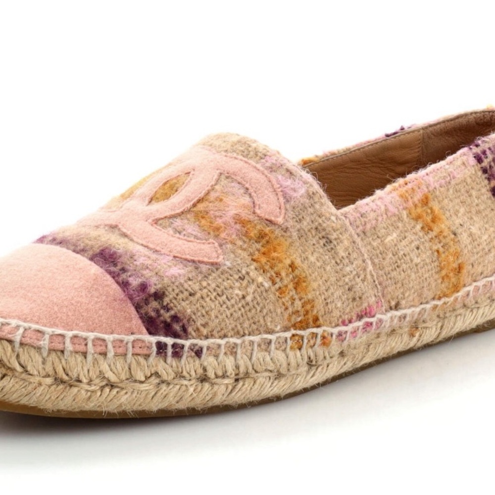 CHANEL Pink and Beige Tweed Espadrille Flats - Size 42